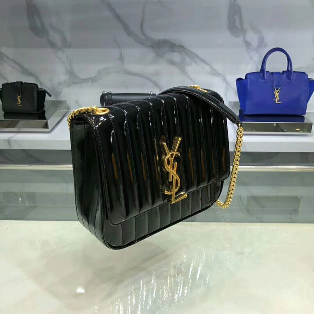 Saint Laurent Large Vicky Bag In Black Patent Leather YSLBS81084