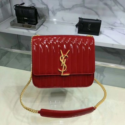 Saint Laurent Large Vicky Bag In Red Patent Leather YSLBS81085