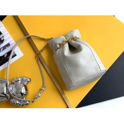 Saint Laurent Le Maillon Hook Bucket Bag In White Lambskin YSLBS81168