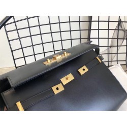 Saint Laurent Manhattan Baguette Bag In Black Leather YSLBS81224